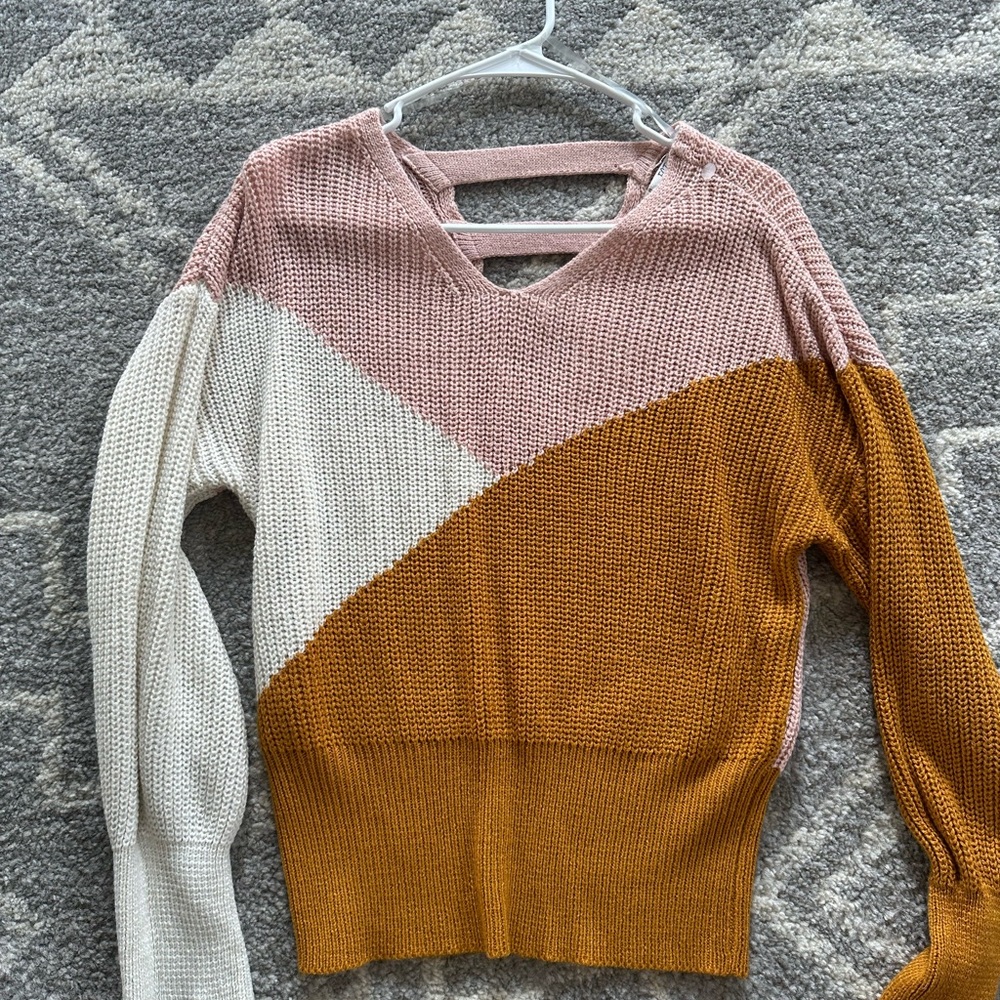 Sweater - Size Medium - FCT